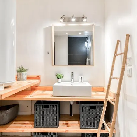 El King - - A Pied - Wifi -netflix Apartment
